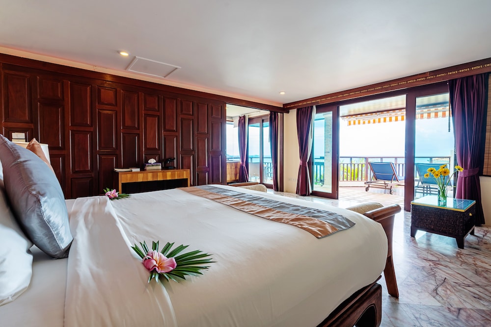 1 Bedroom, Pool, Suite, King and Queen Bed، Sandalwood Luxury Villas Koh Samui 6/10
