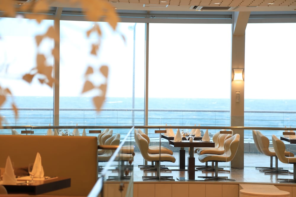 Ocean Suites Hotel Jeju 34/50