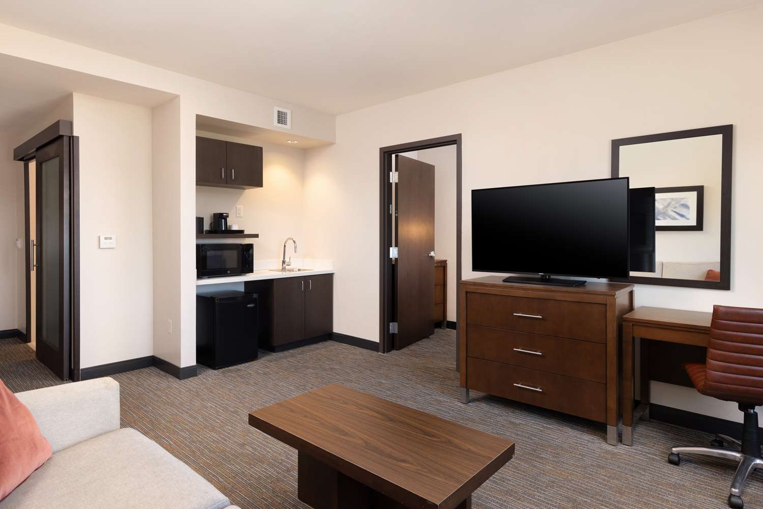 Hampton Inn San Jose Cherry Ave 17/26