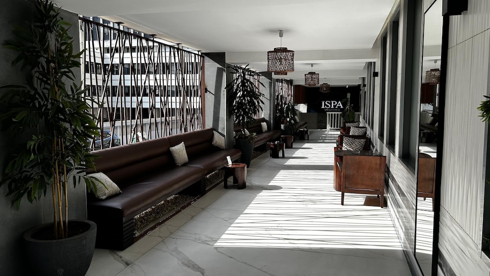 Hotel Ivotel Abidjan 33/45