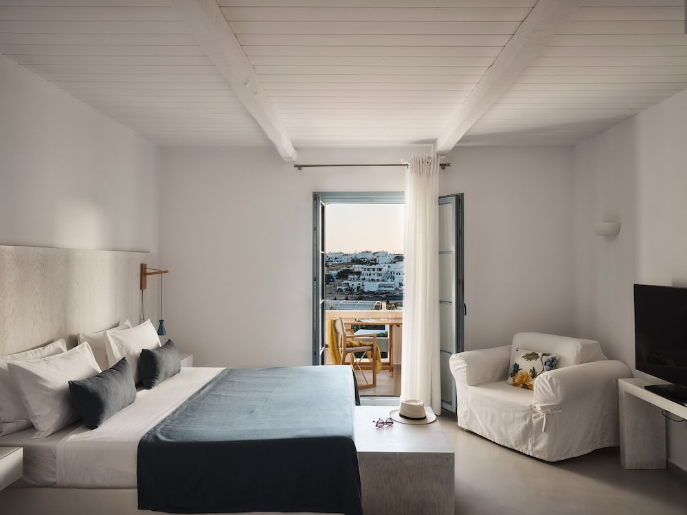 Koufonisia Hotel & Resort 8/30
