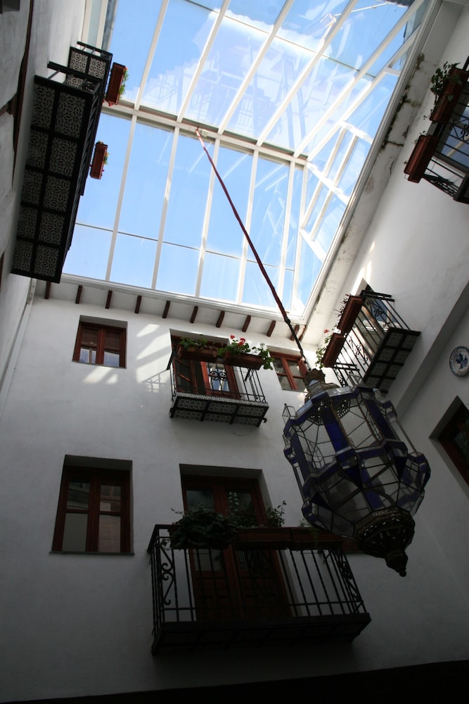 Pension San Joaquin 22/28
