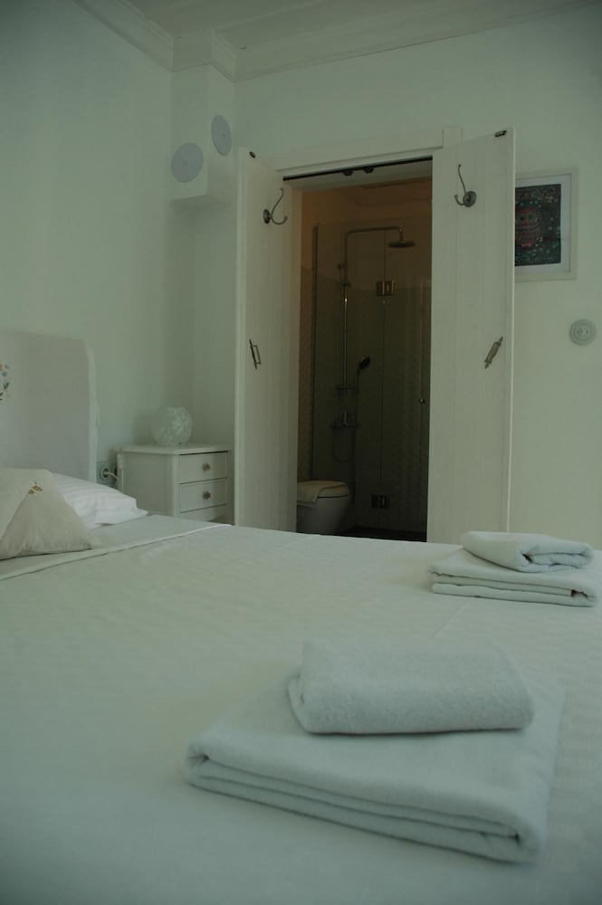 Amaranda Ada Evi - Adults Only 11/24