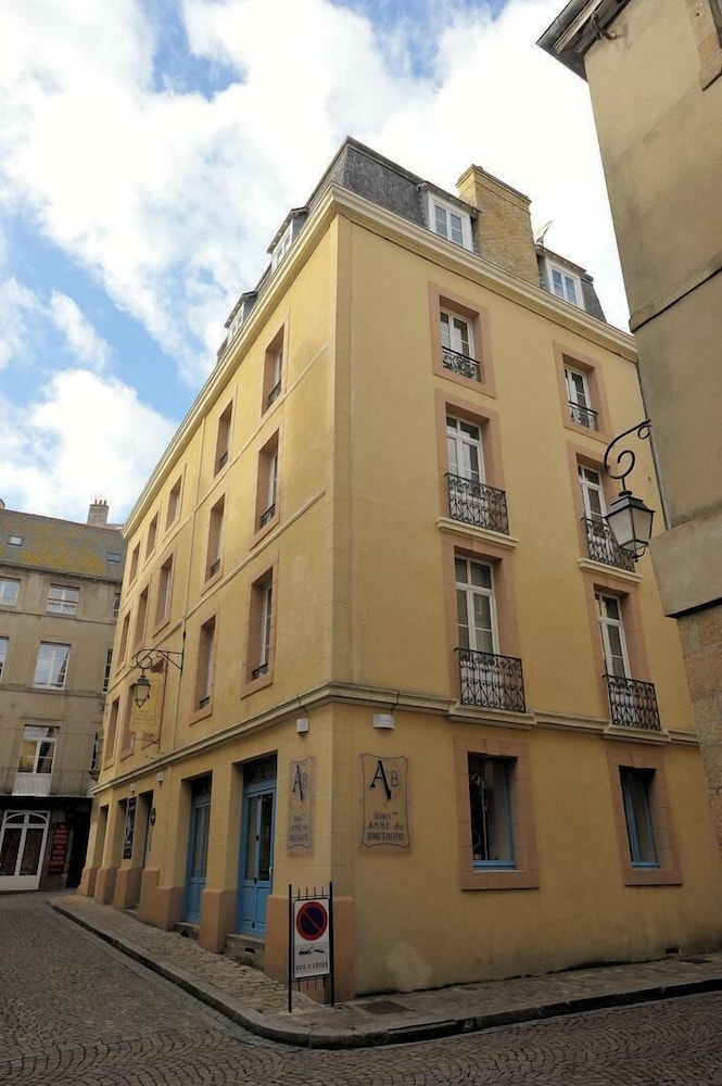 ANNE DE BRETAGNE 3/22