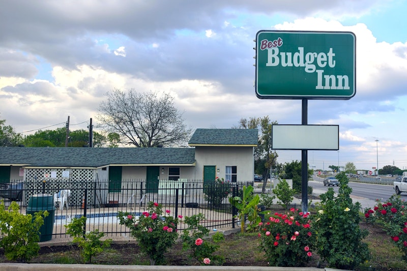 Best Budget Inn San Marcos, TX 4/31