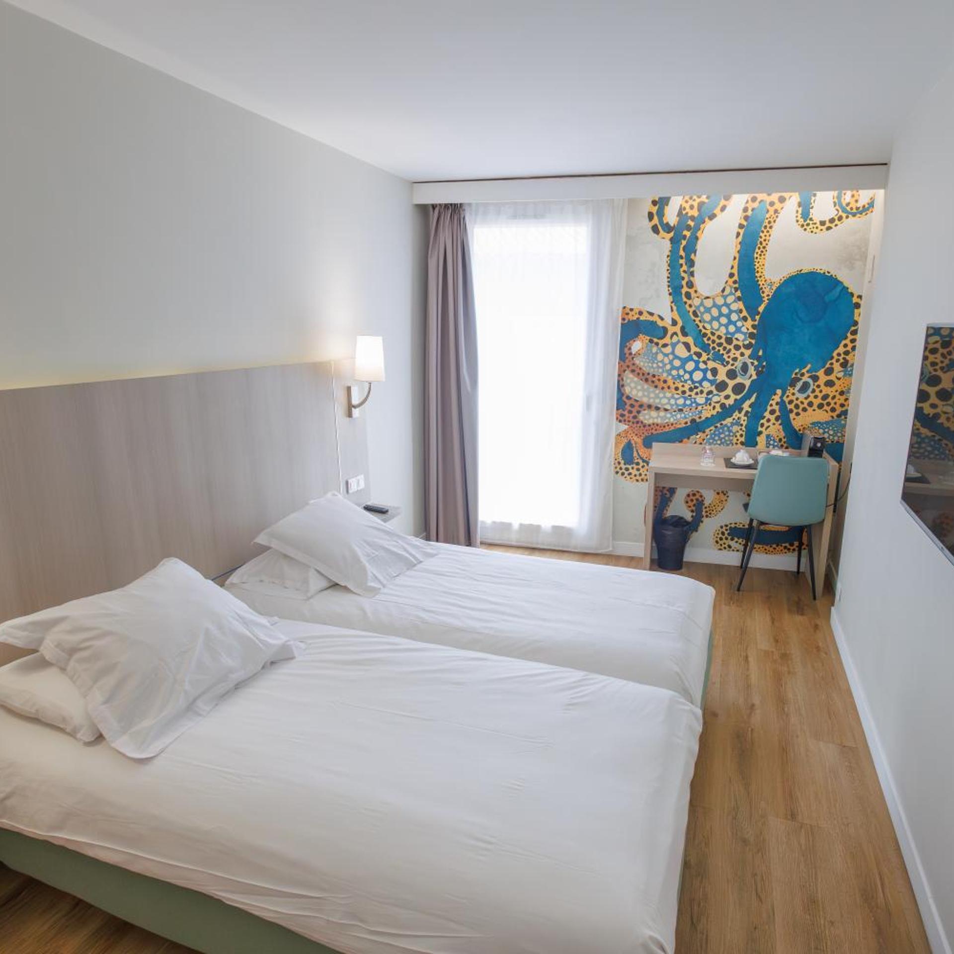 Superior, Double or Twin Bed, Village View
