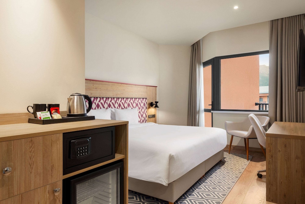 Ramada Encore by Wyndham Zomin 19/41