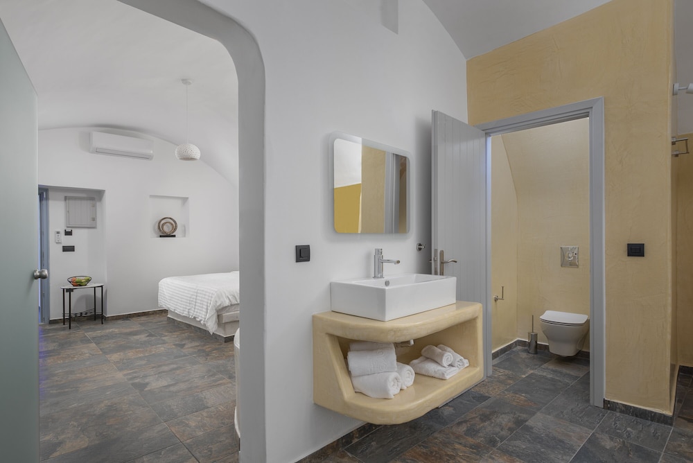 Sole doro Luxury Suites Santorini 50/50
