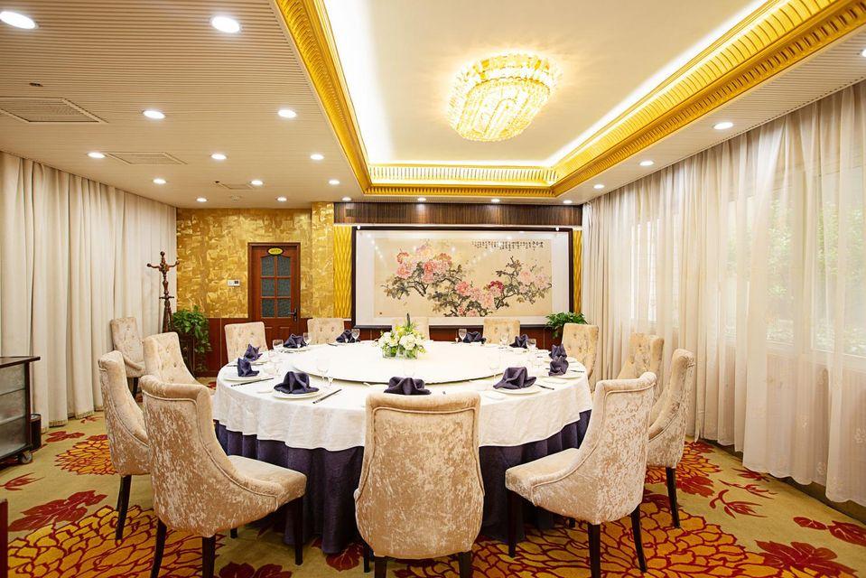 Zhengzhou Airport Hotel 31/43