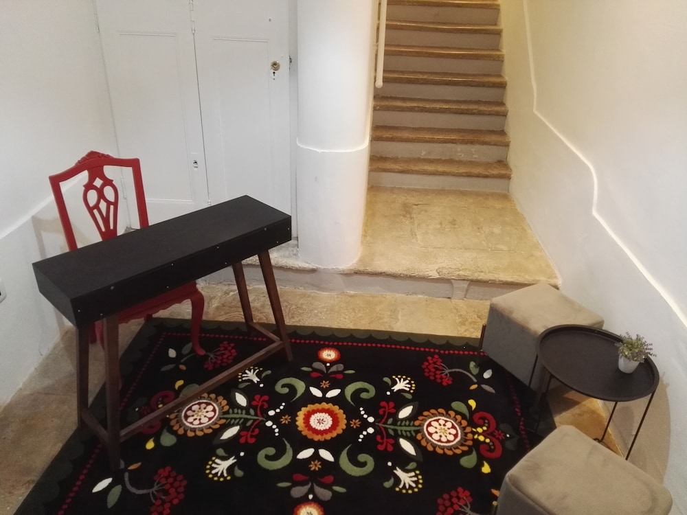 Temple Suites Guest House 26/63