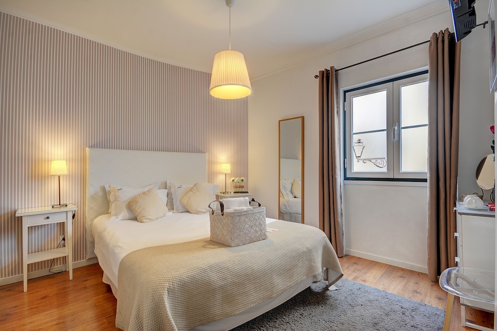 Inn Bairro Alto Bed & Breakfast 33/75