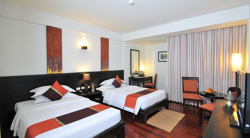 Tara Angkor Hotel 12/71