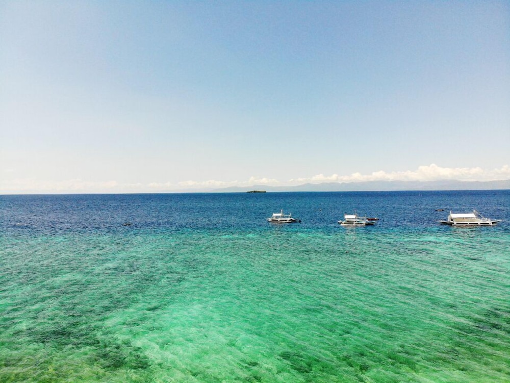 Pescadores Seaview Suites 66/72