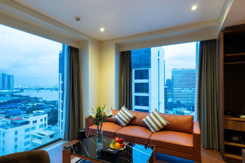 Northern Charm Hotel 35/50