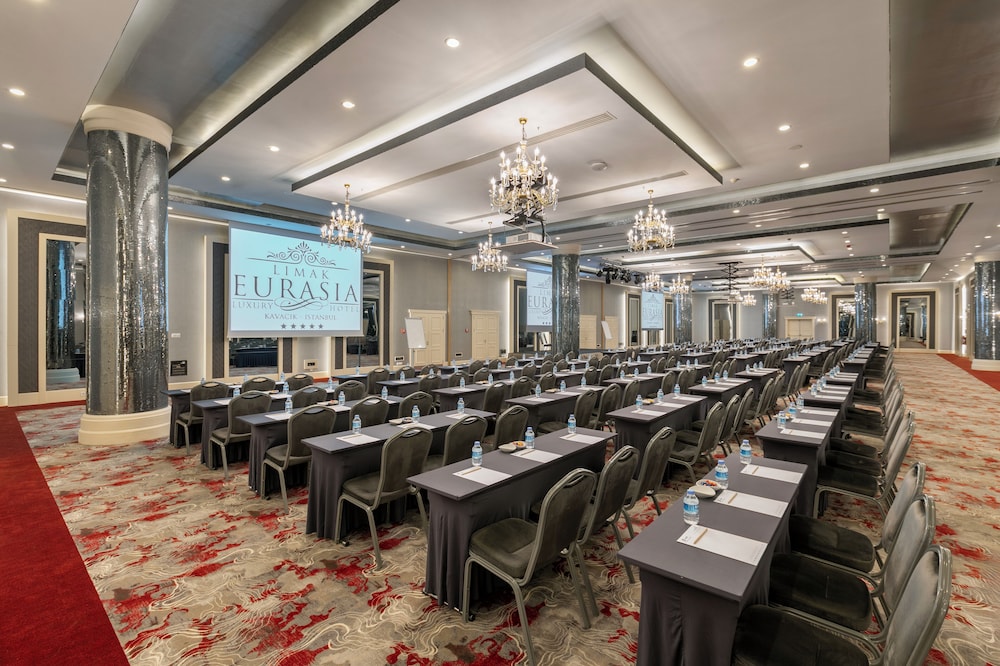 Limak Eurasia Luxury Hotel 37/49