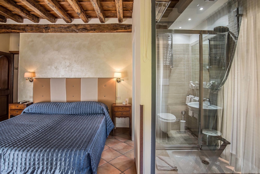 Relais Le Clarisse A Trastevere 10/78