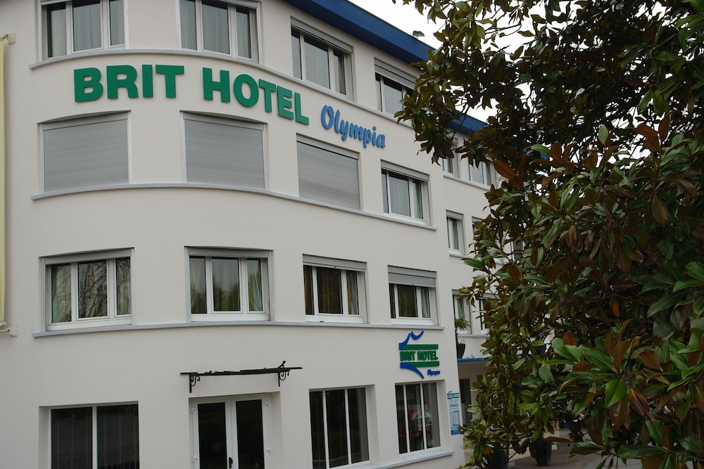Brit Hotel Bourges L Olympia 1/54