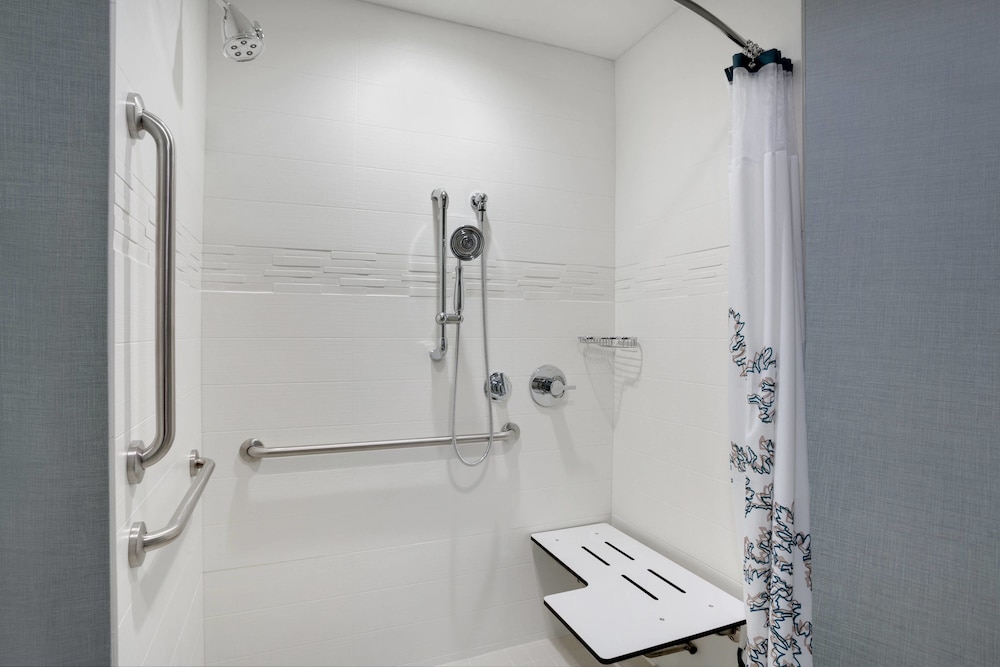 Residence Inn Kingston 7/29