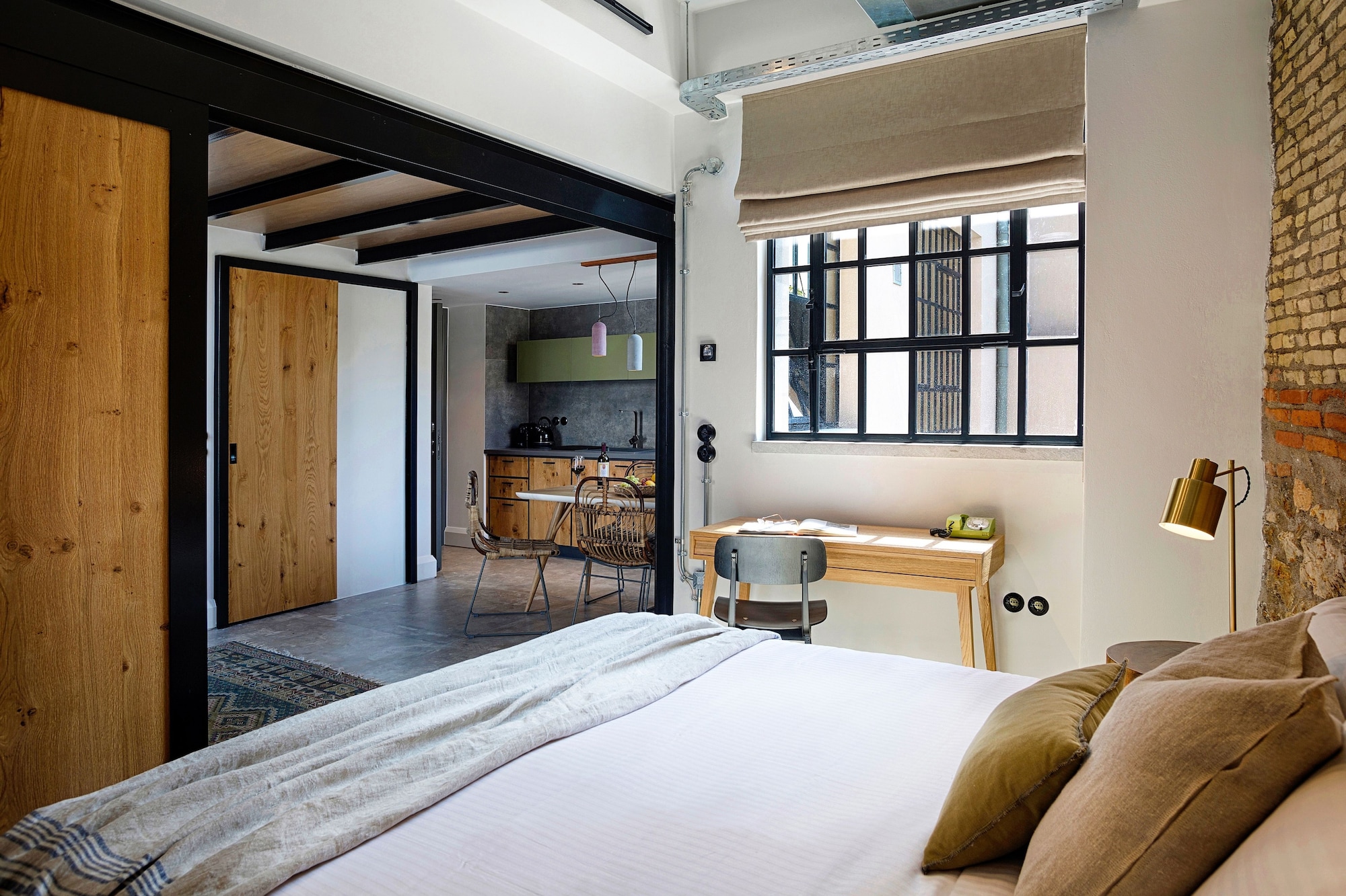 Design, Studio, Suite, Queen and Twin Beds