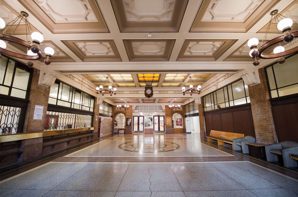 Grand Central Serviced Apartments 11/61