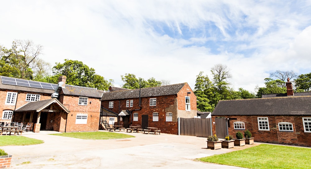 多宁顿公园农舍酒店(Donington Park Farmhouse Hotel) 图片2