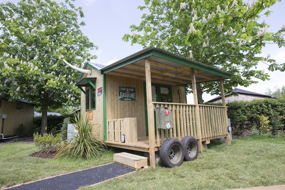 Adventurer's Village Milton Keynes 33/49