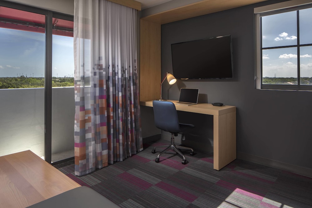 Aloft Coral Gables 29/43