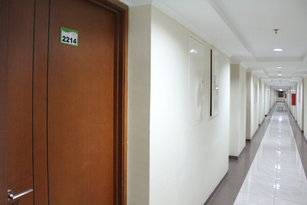 OYO 266 Margonda Residence 5 26/38