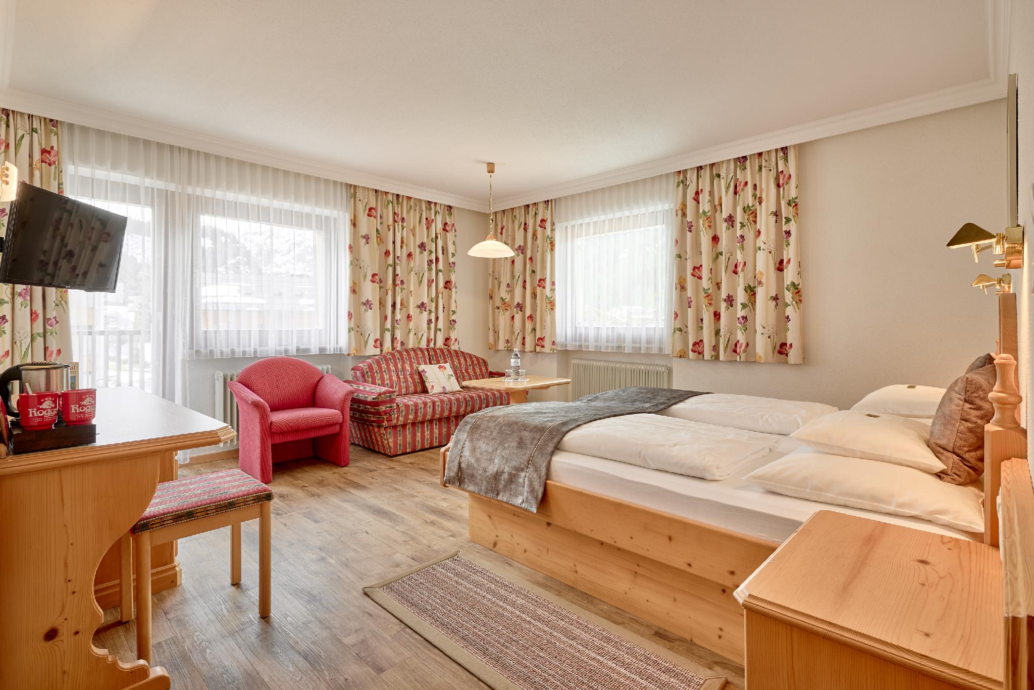 Hotel Appartement Roggal 10/24