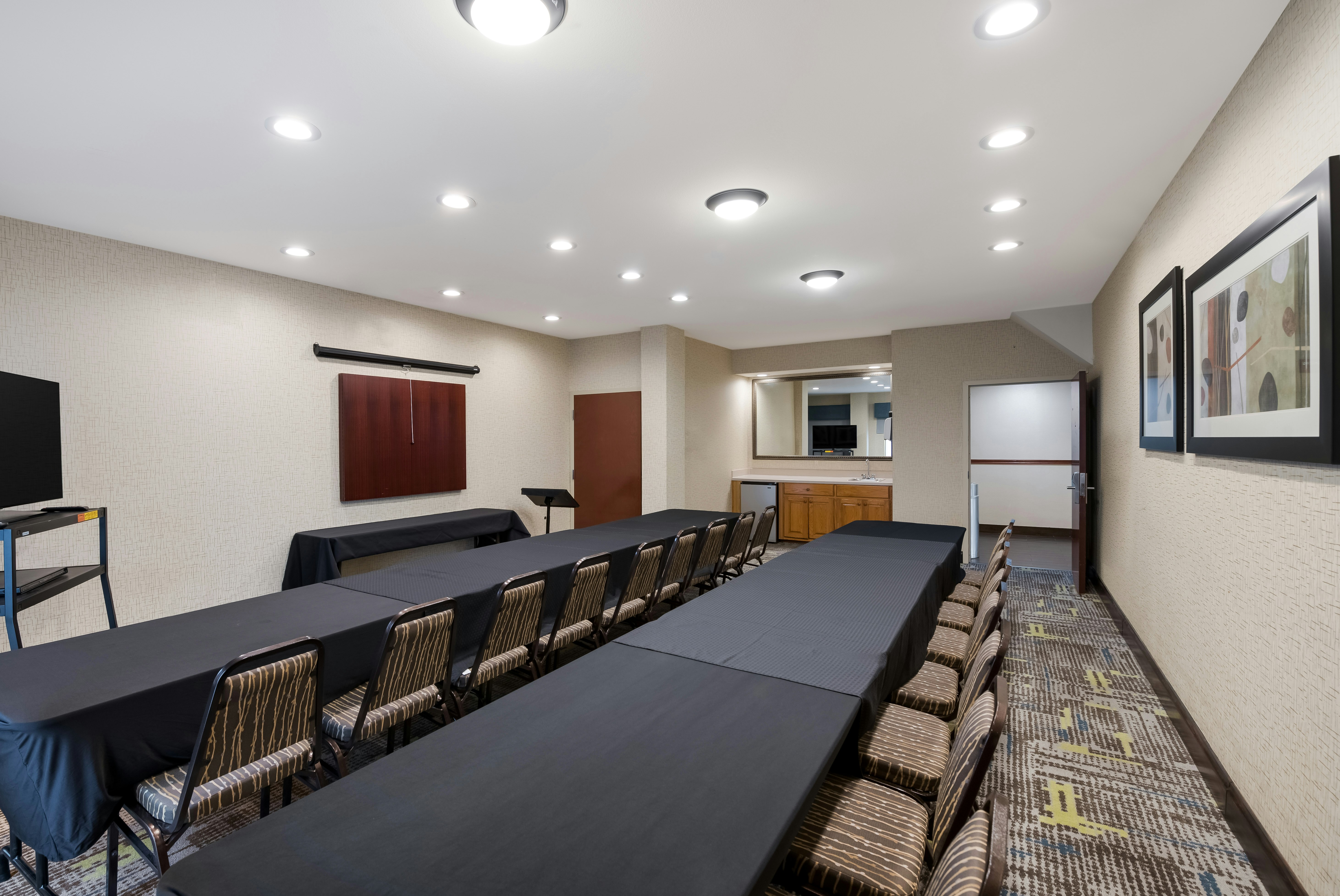 Hampton Inn Marshall, TX 34/43