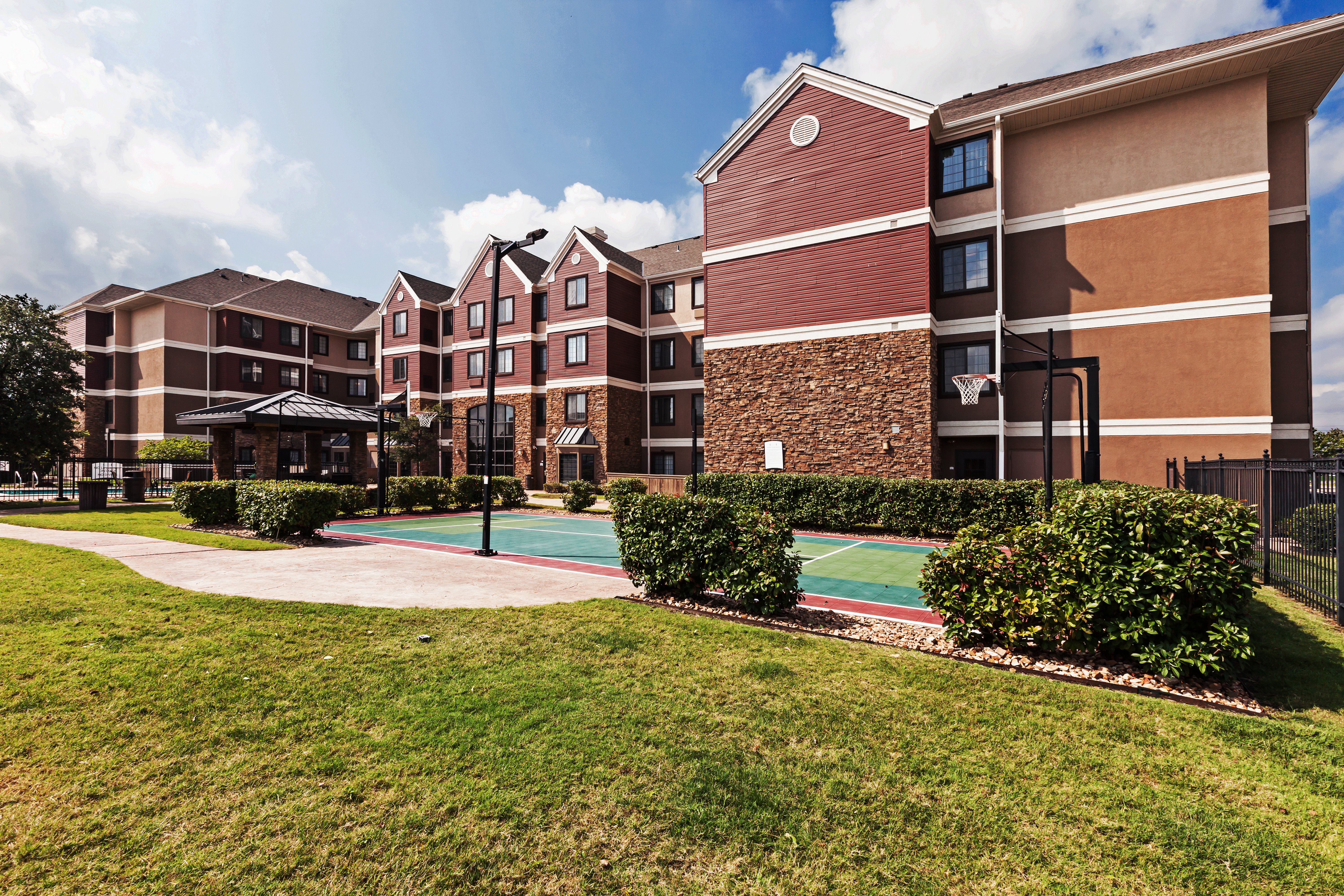 Staybridge Suites Tulsa-Woodland Hills 52/56
