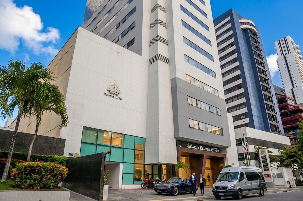 Salvador Business Flat 42/48