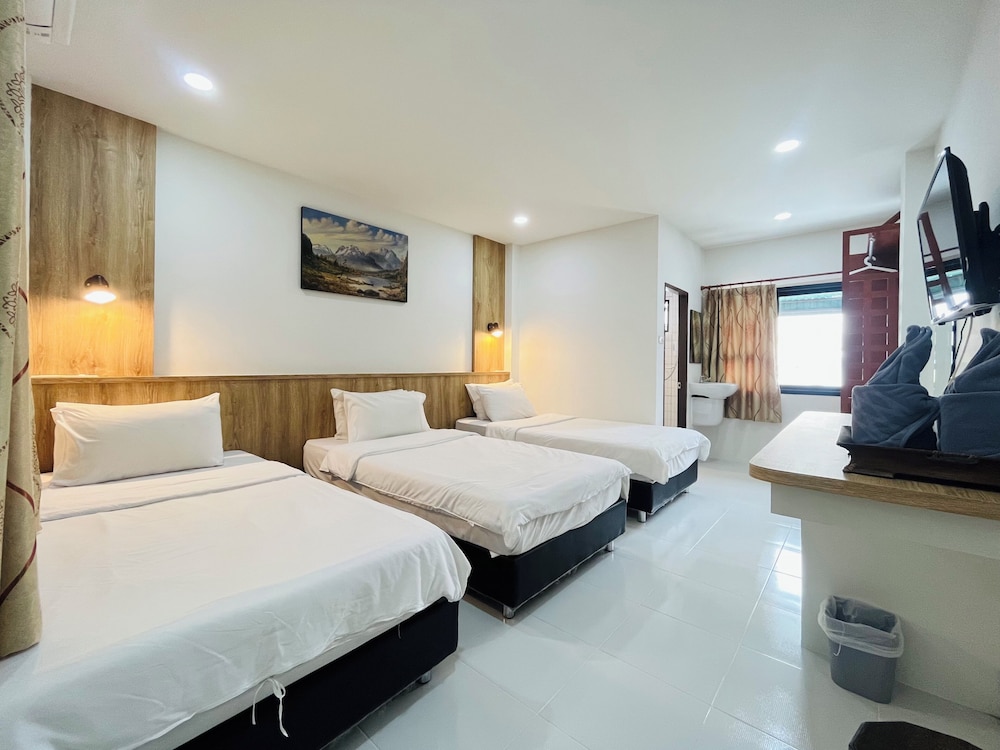 Rendezvous Oldtown Chiangmai (SHA Extra Plus) 20/50