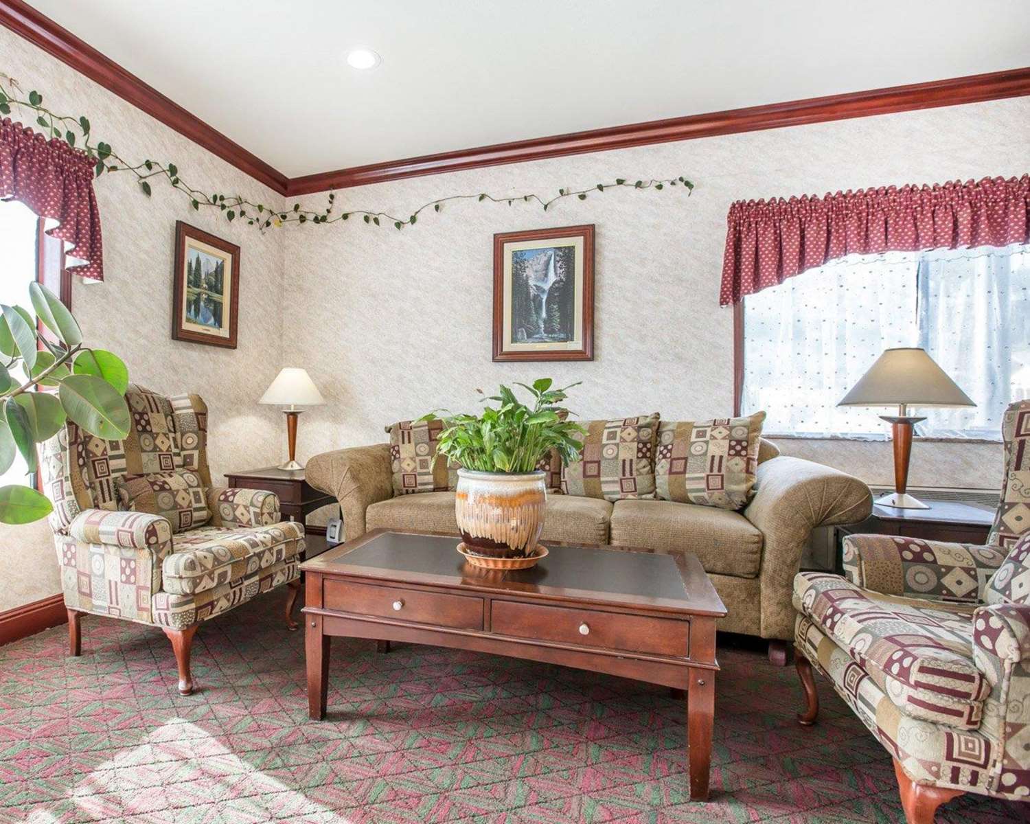 The Oakhurst Inn at Yosemite 47/58