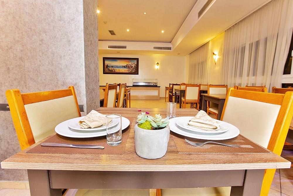 Tildi Hotel & Spa 65/72
