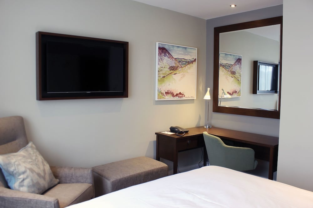 North Lakes Hotel And Spa 57/77
