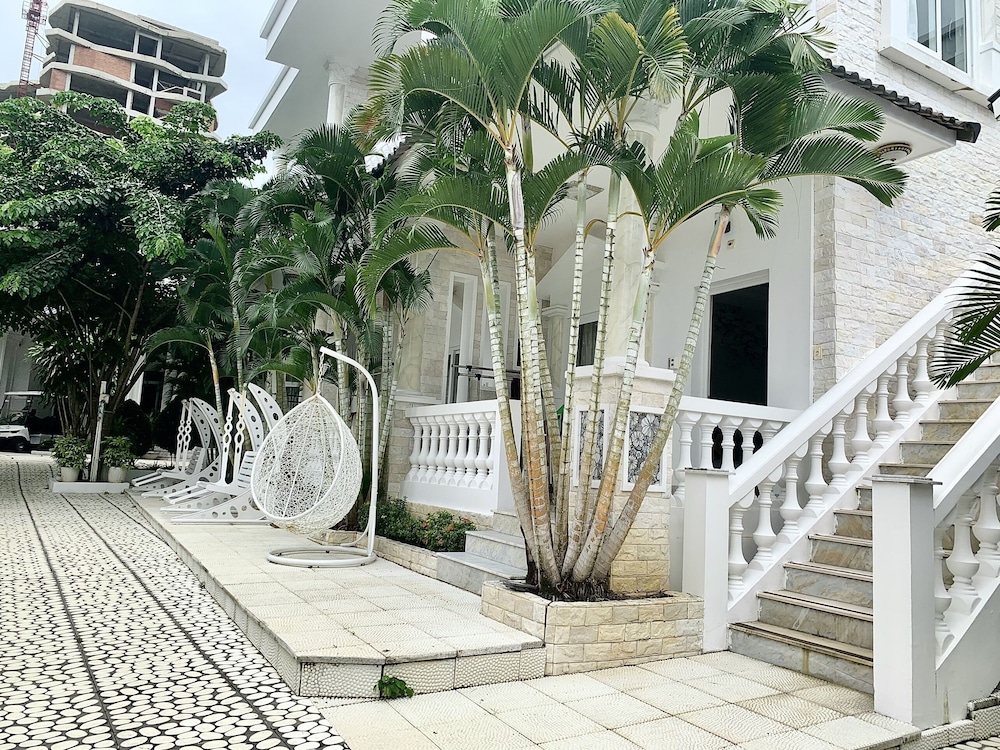 Godiva Phu Quoc Hotel 63/71