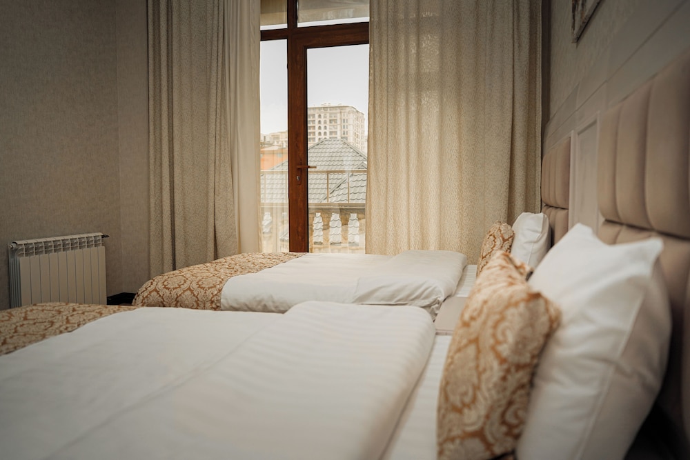 Safran Hotel 20/50