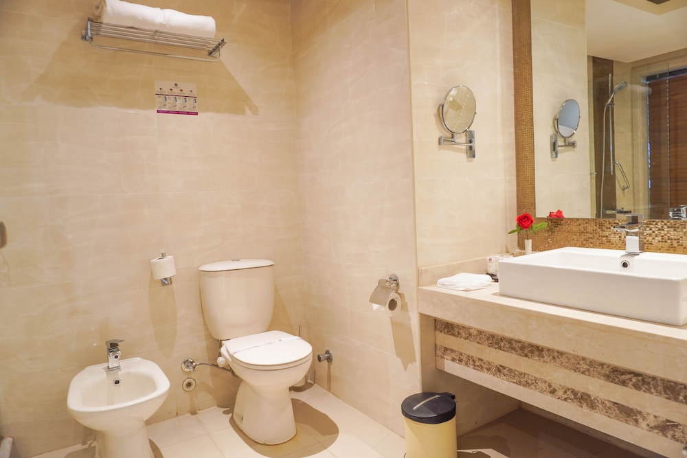 Charmillion Club Resort 47/48