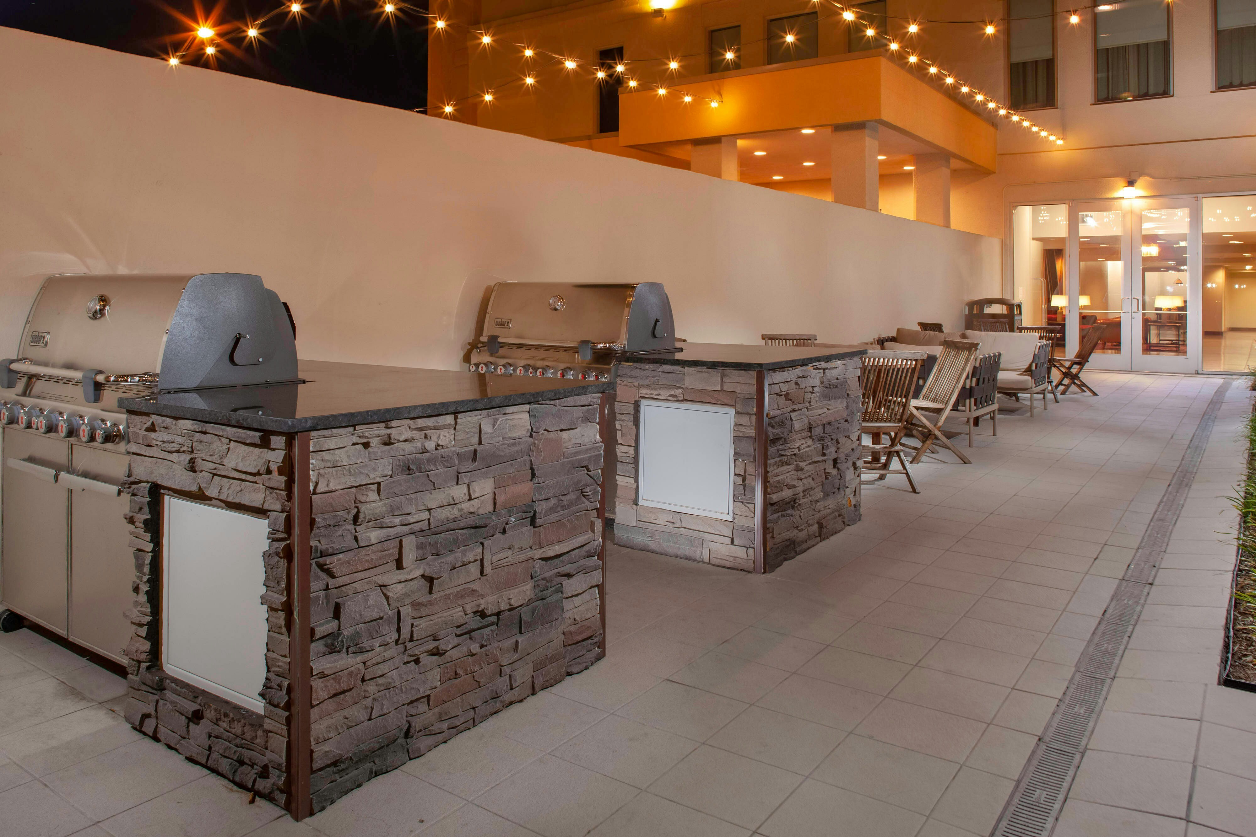 Fairfield Inn And Suites Dallas Downtown 11/25