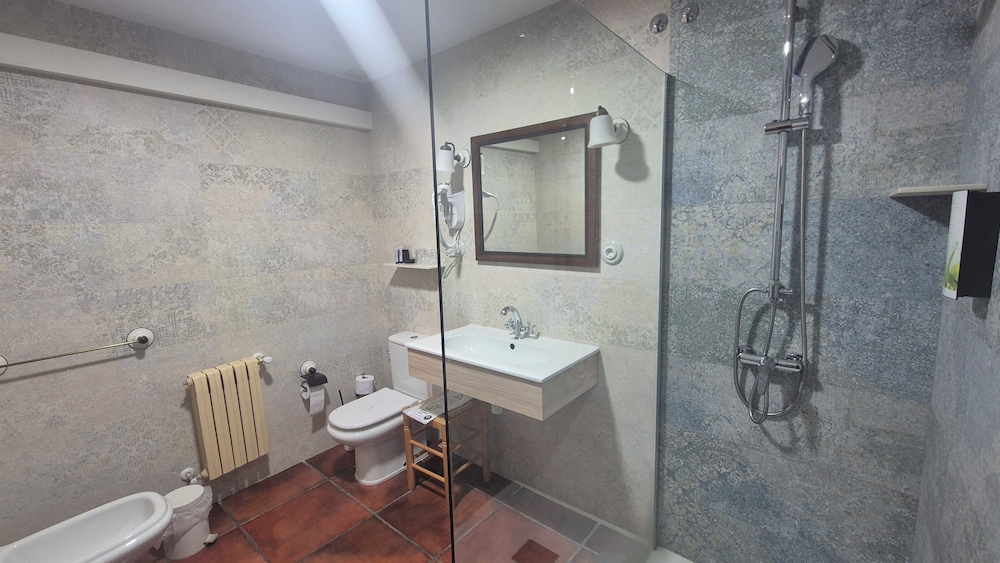 Hotel Las Cancelas 54/57