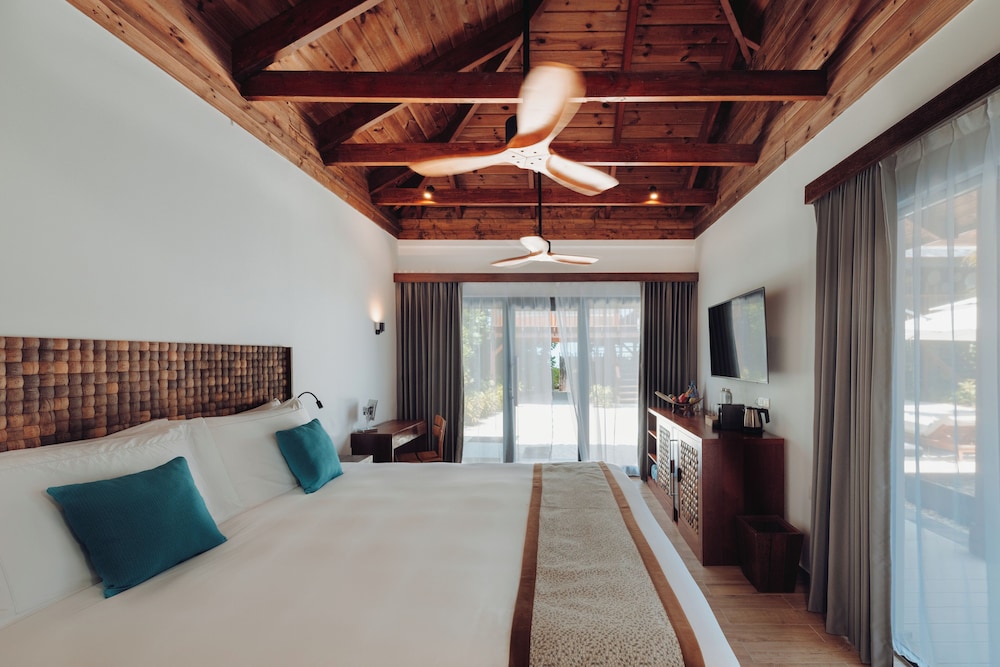 Kuredhivaru Resort and Spa Maldives 18/91