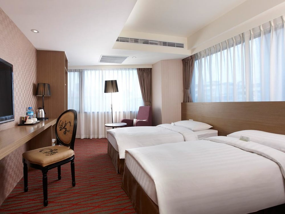 Rf Hotel 14/74