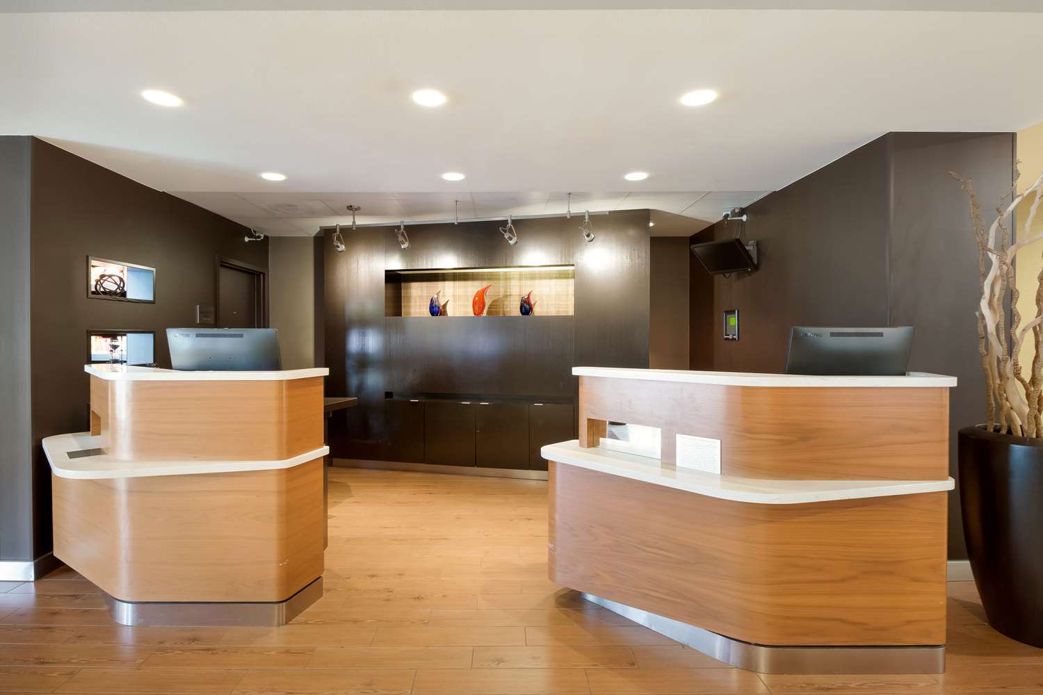 Sonesta Select Huntington Beach Fountain Valley 5/38