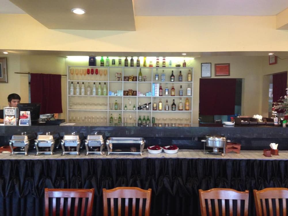 Bayfront Hotel Subic 38/41