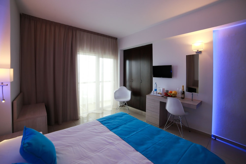 Les Palmiers Beach Hotel 20/69