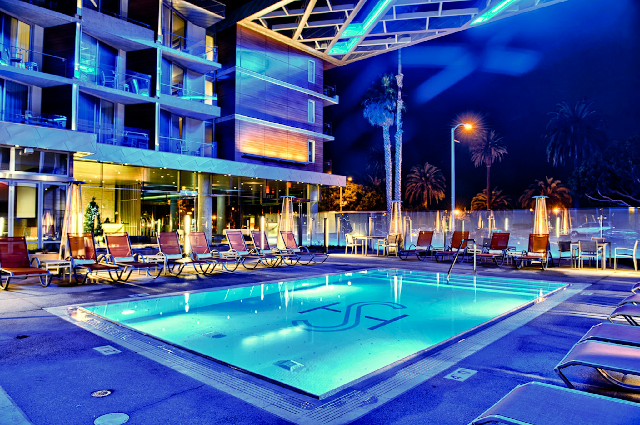 Shore Hotel 14/50