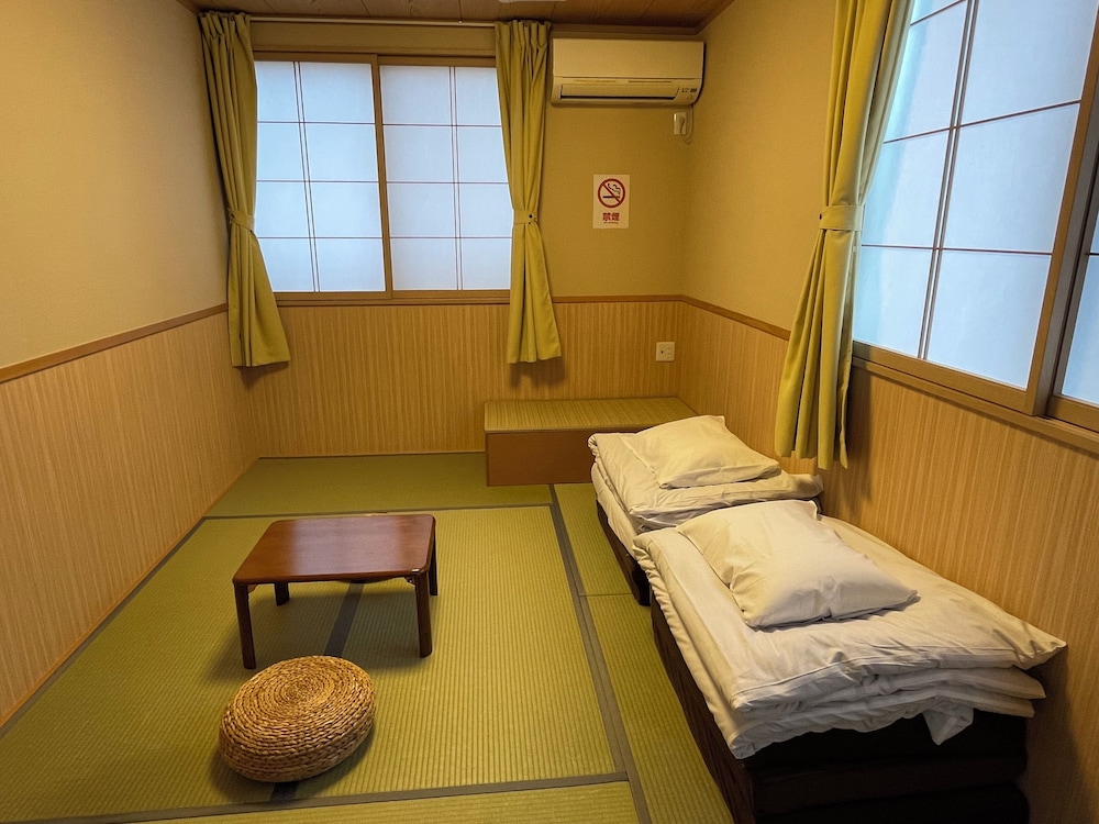 Guesthouse Orange Cabin 19/57
