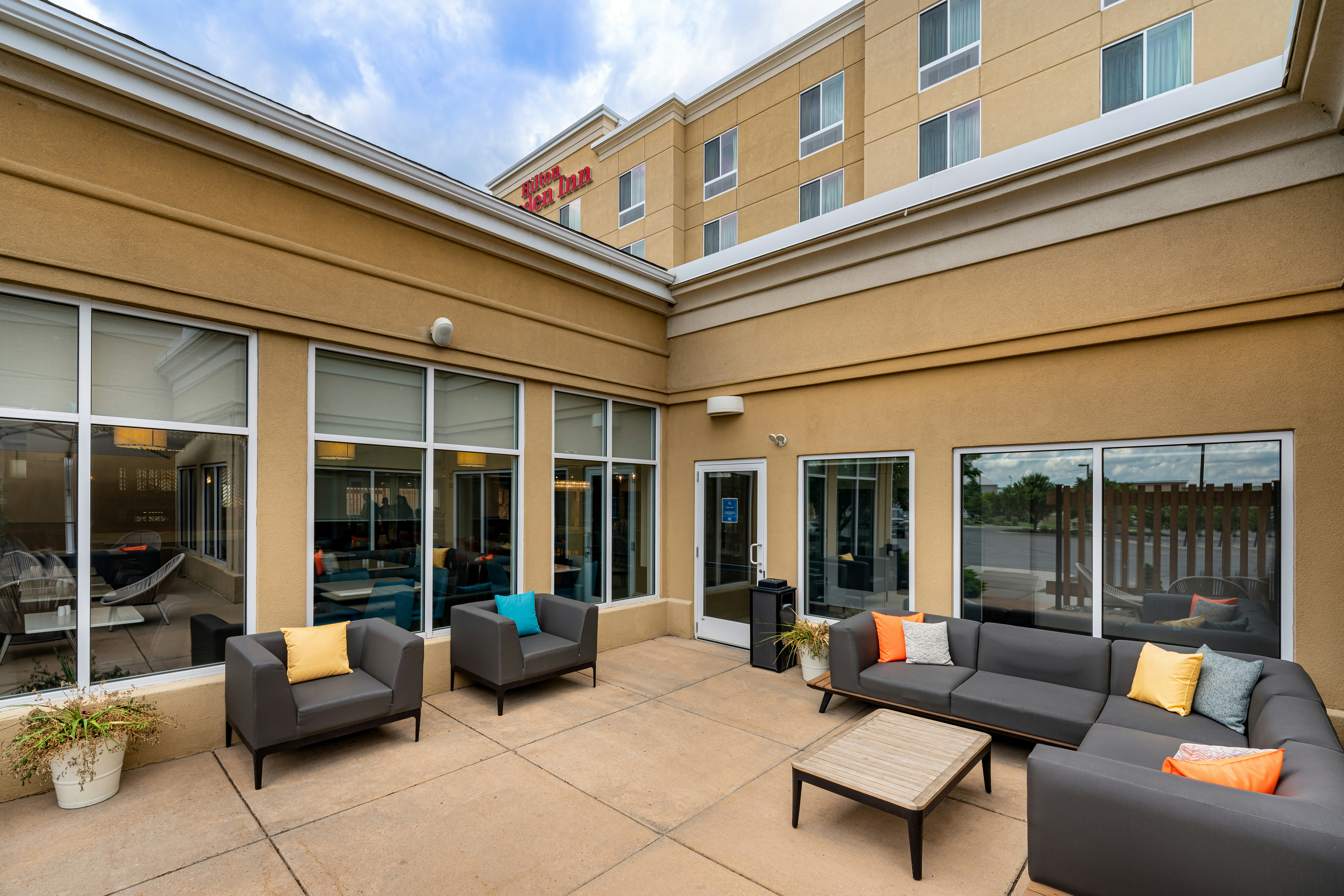 Hilton Garden Inn Billings 38/39
