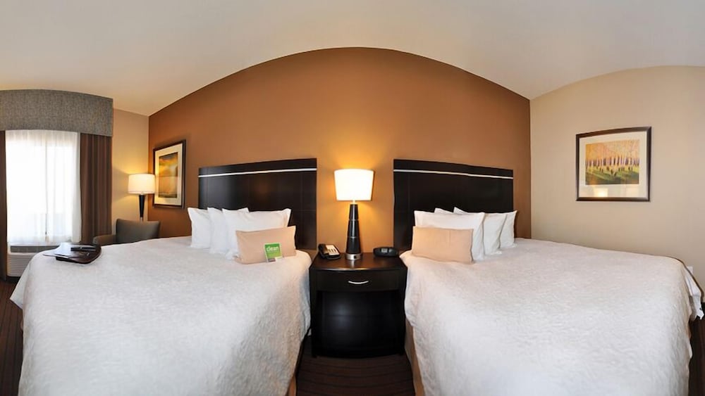 Hampton Inn Alamosa Co 10/37